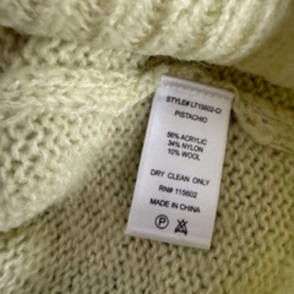 *BRAND NEW* Lush FRESH APPROACH TEXTURED SWEATER - Bright Yellow/Green - Size M - Picture 4 of 4